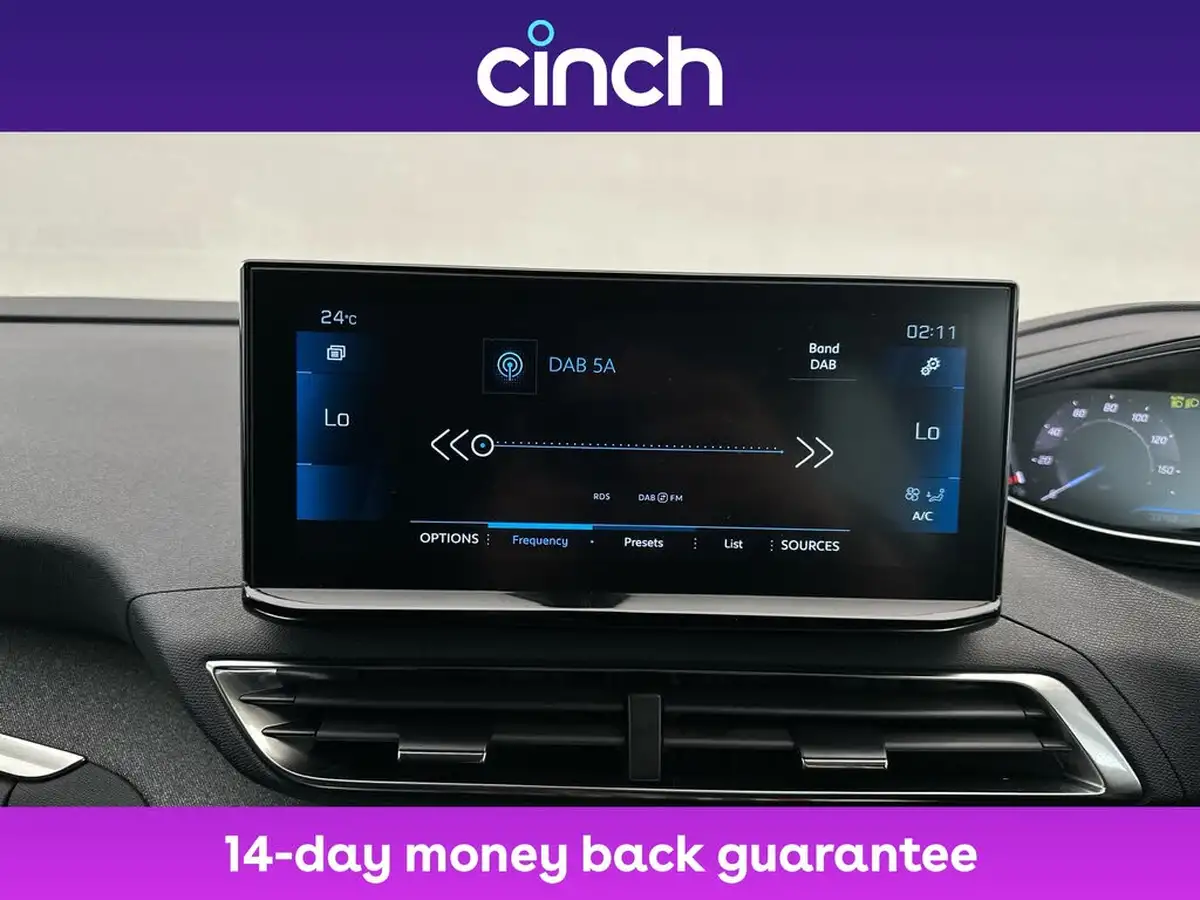 2022-peugeot-3008-suv-12-puretech-allure-premium-eat8-big-33