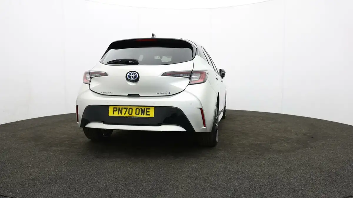 2020-toyota-corolla-18-vvt-i-excel-trk-hatchback-big-75
