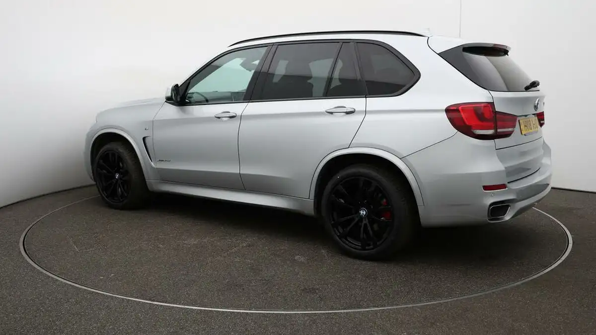 2018-bmw-x5-big-35