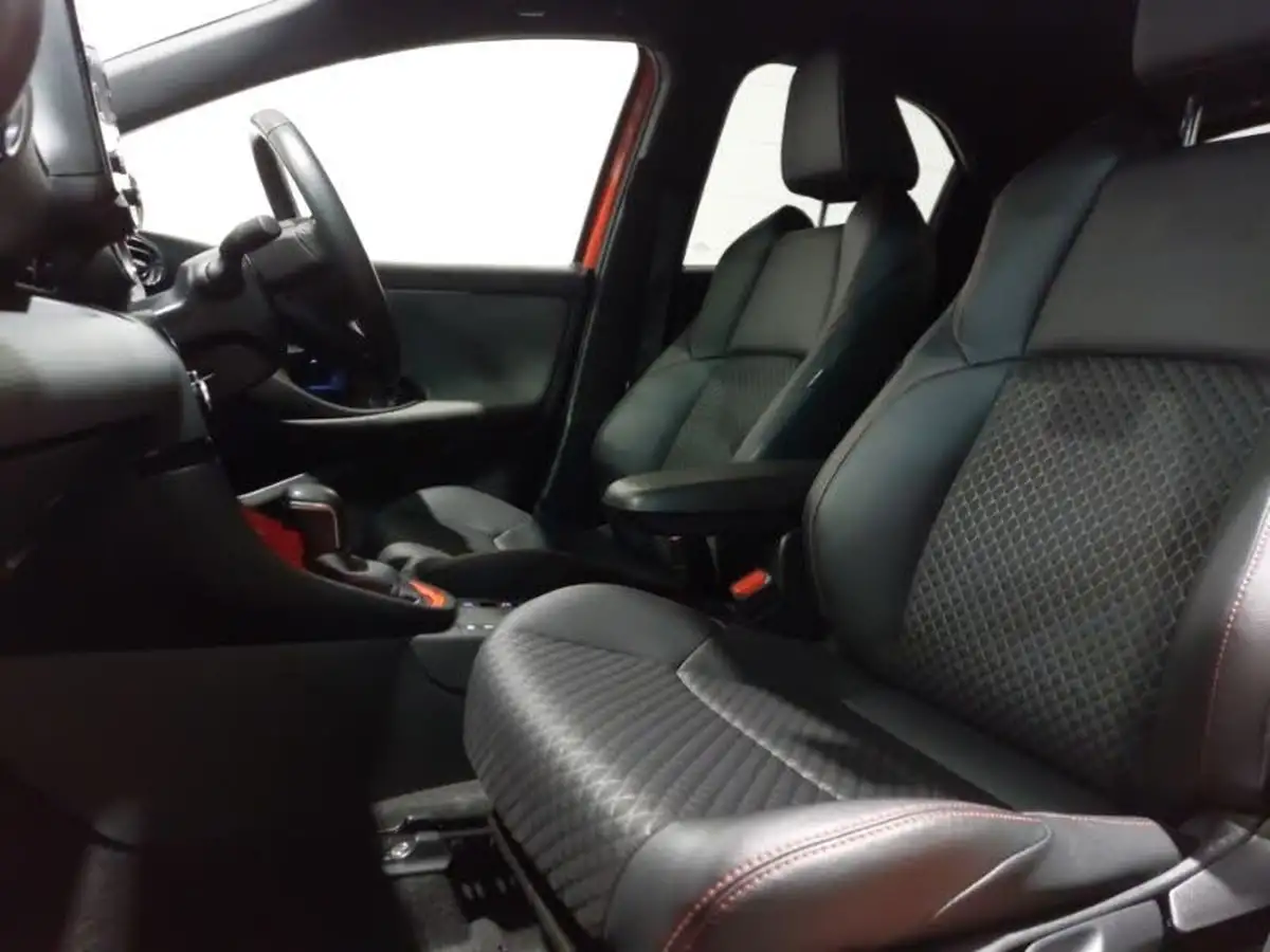 2021-toyota-yaris-15-vvt-i-launch-edition-big-4