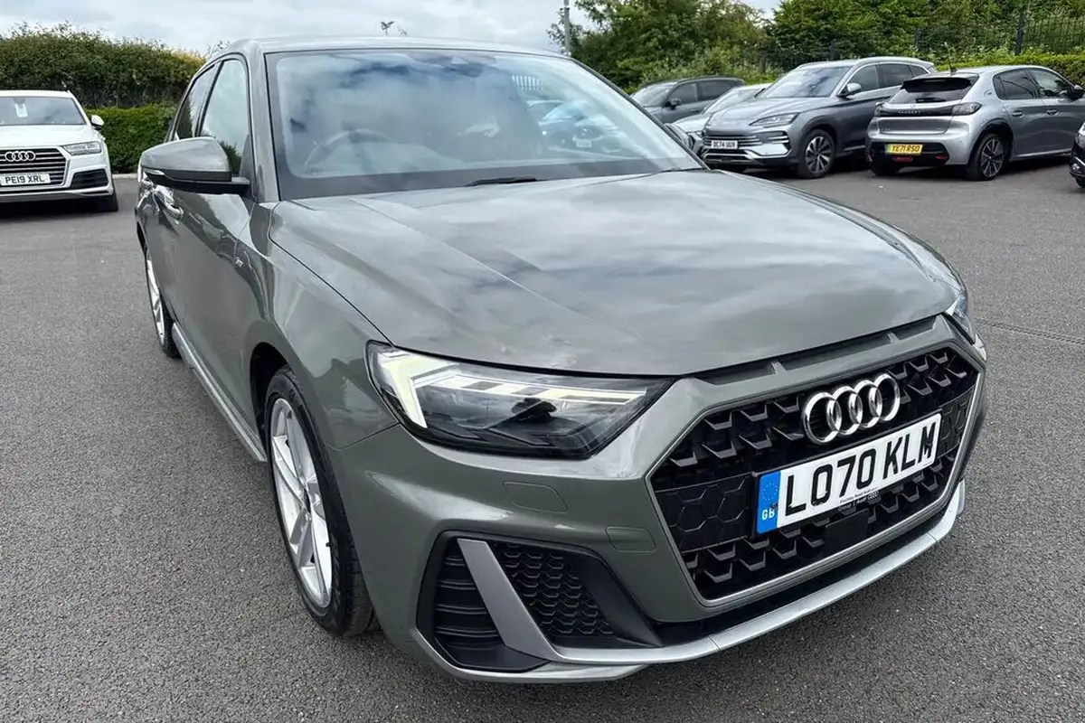 2020-audi-a1-10-30-tfsi-s-line-110ps-big-8