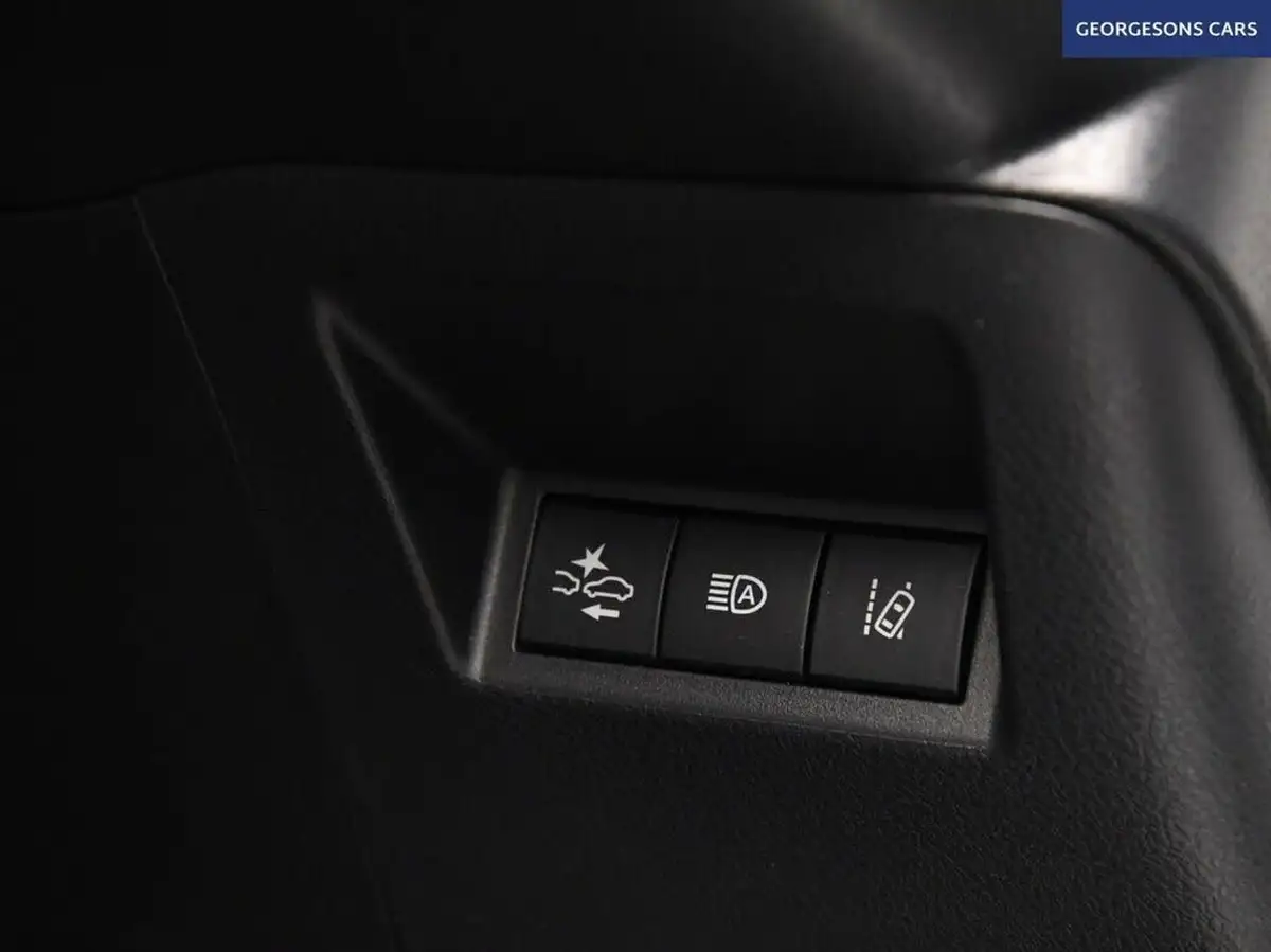 2020-toyota-yaris-15-vvt-i-icon-98bhp-hybrid-1497cc-e-cvt-big-37