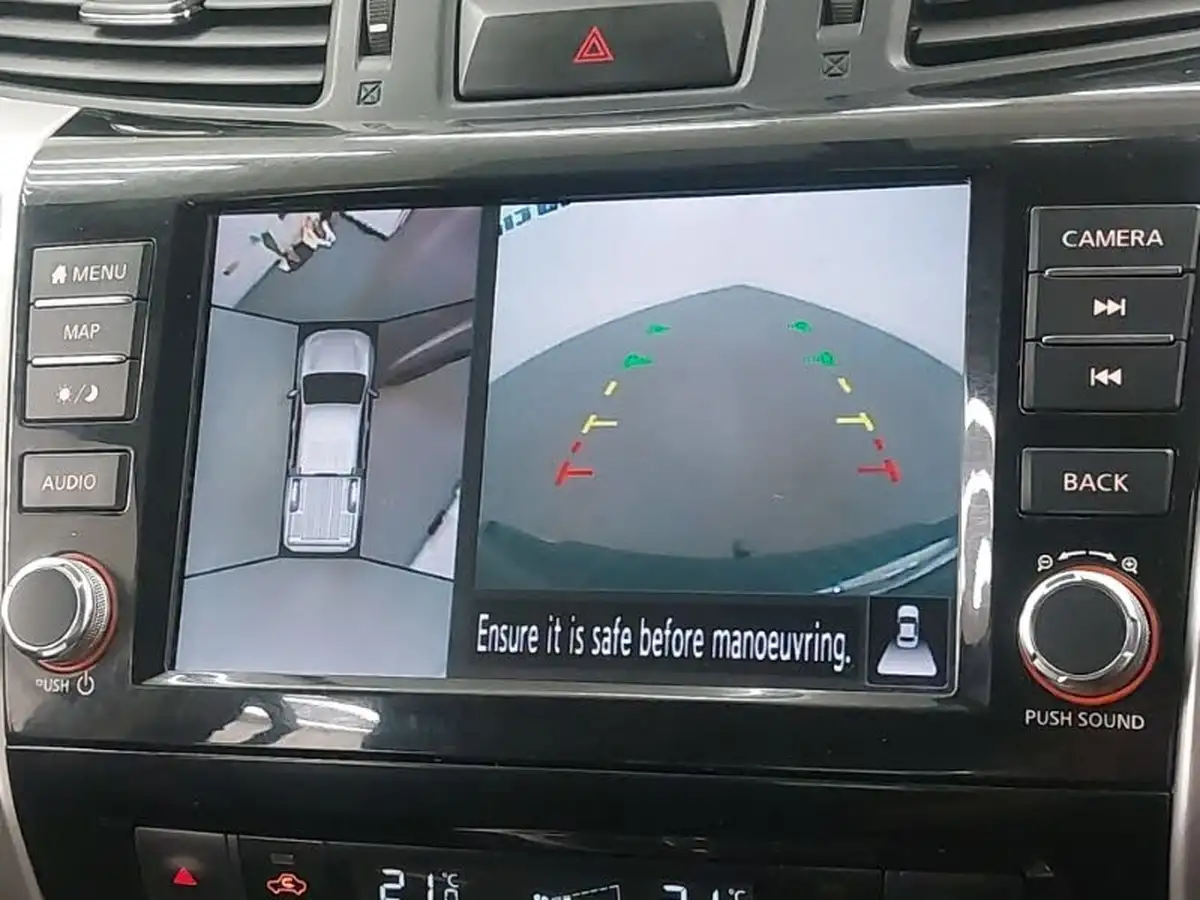 2021-nissan-navara-23dci-tt-tekna-8-navileather-auto-big-18