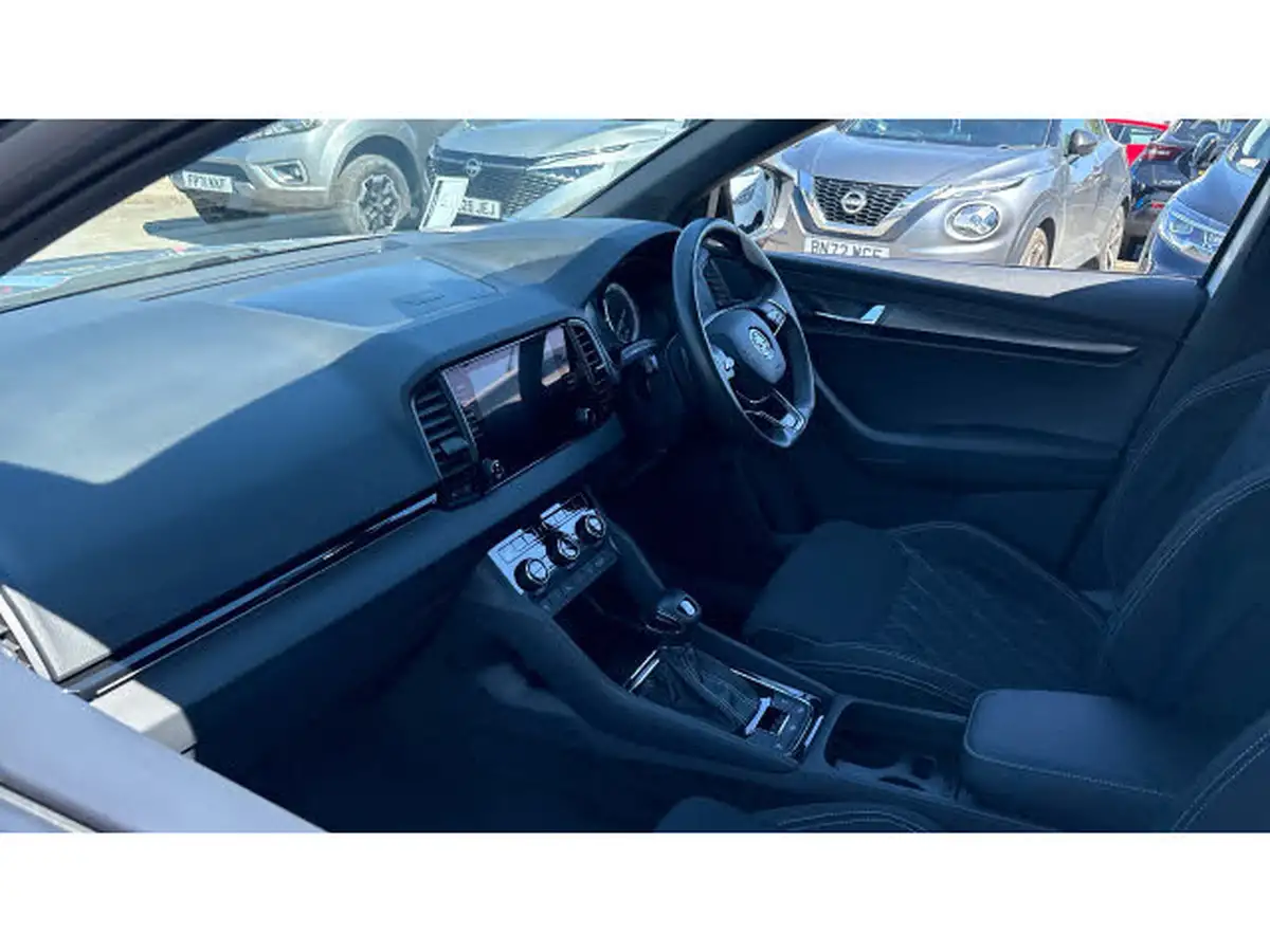 2022-skoda-karoq-15-tsi-sportline-dsg-big-1