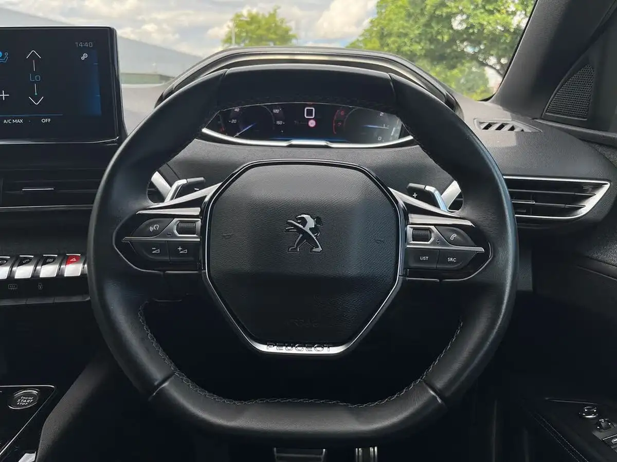 2023-peugeot-3008-suv-12-puretech-allure-premium-eat8-big-16