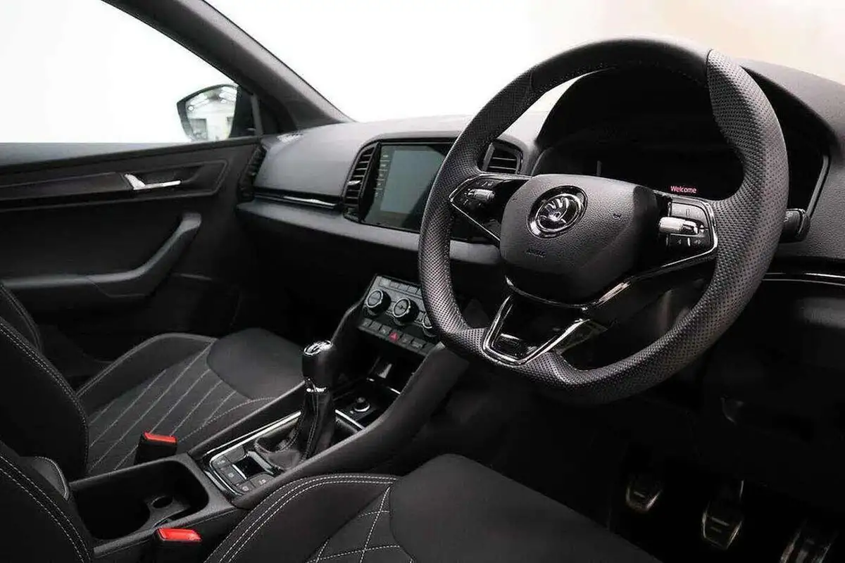 2024-skoda-karoq-15-tsi-sportline-big-5
