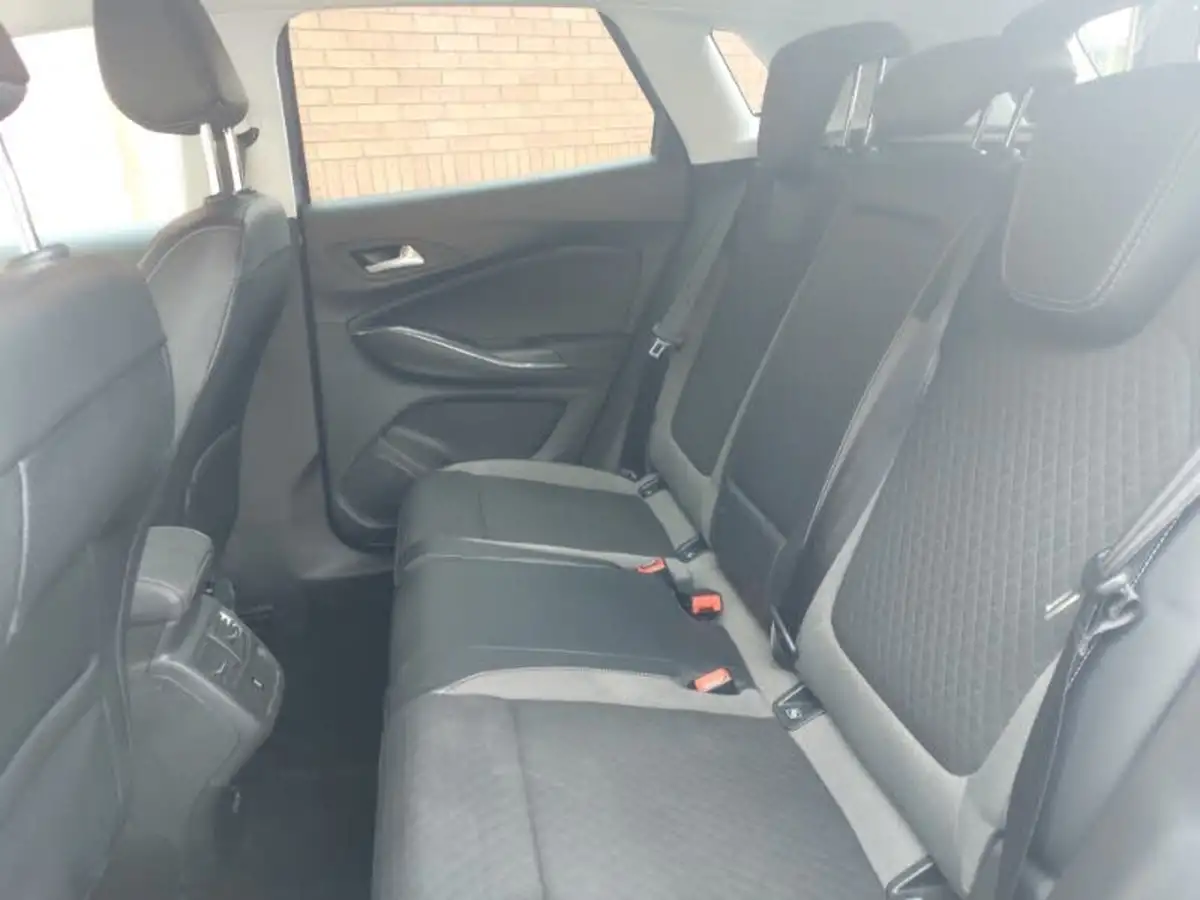 2022-vauxhall-grandland-x-12-griffin-big-5