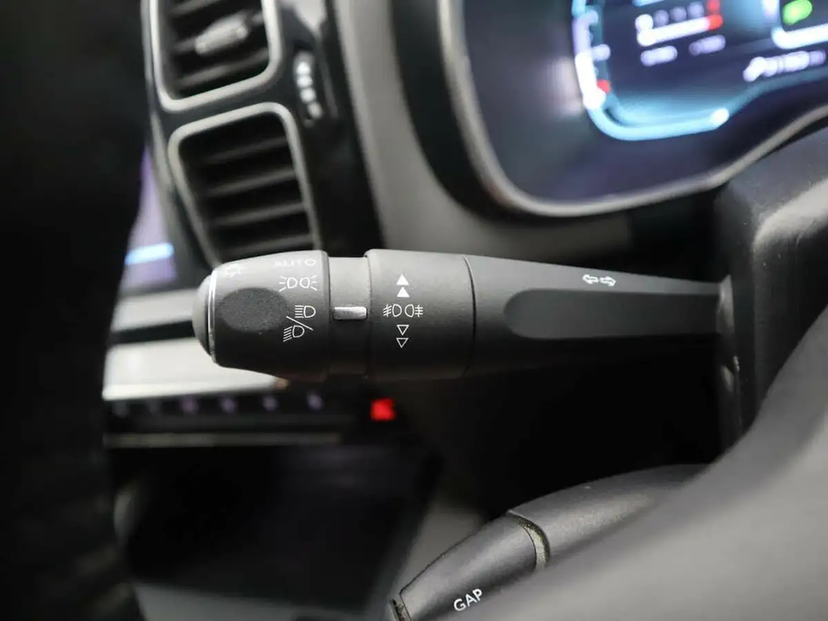 2020-citroen-c5-aircross-12-puretech-flair-plus-big-34