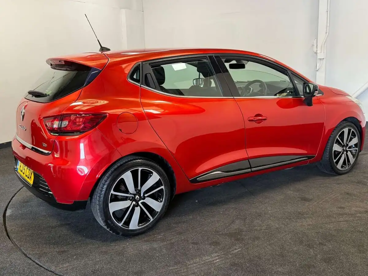2015-renault-clio-09-dynamique-s-big-3