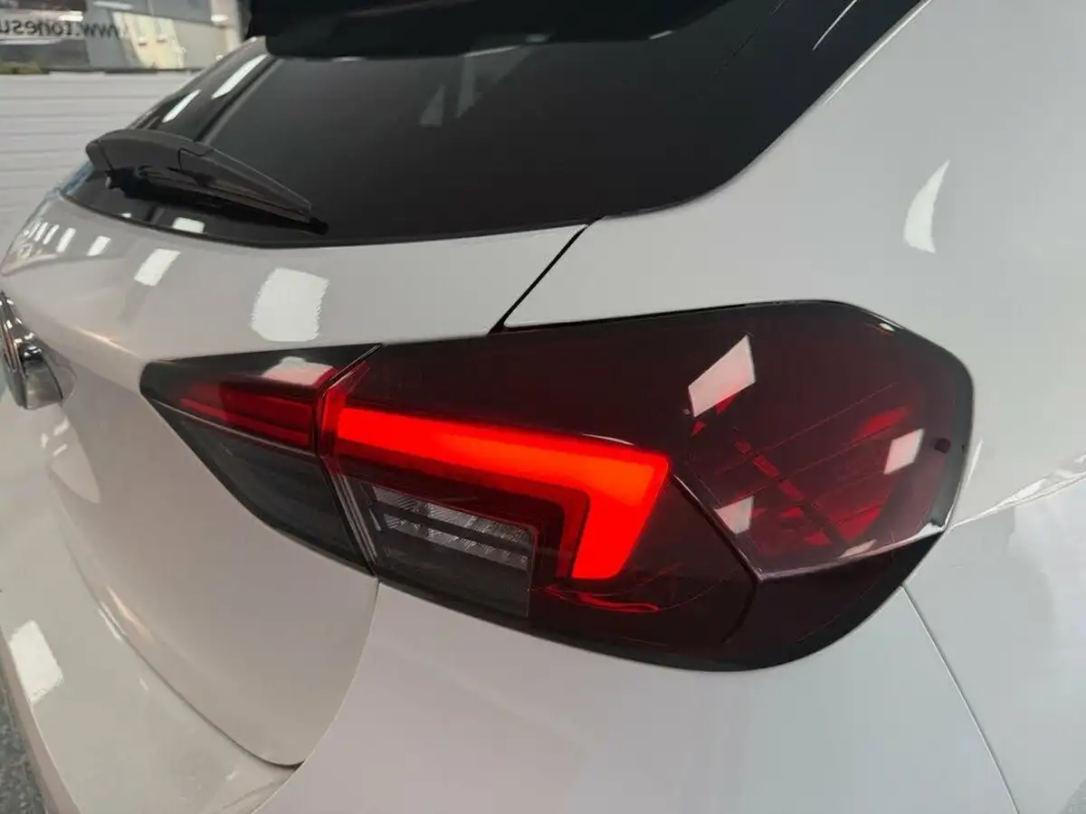 2020-vauxhall-corsa-12-turbo-sri-nav-big-11