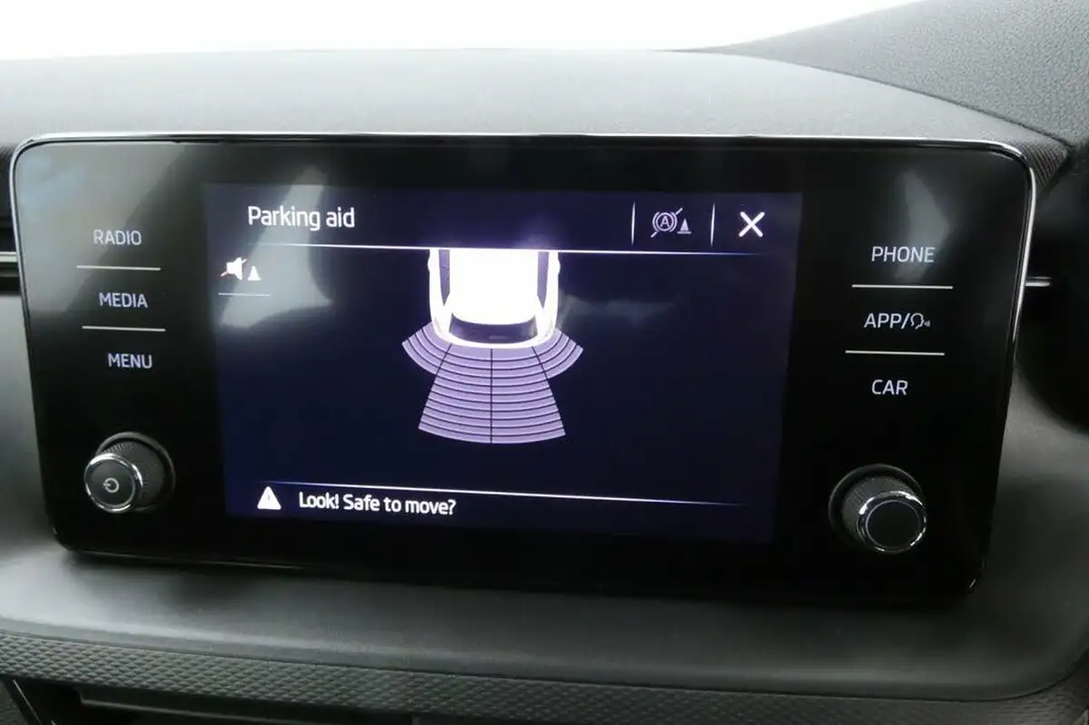 2021-skoda-kamiq-10-tsi-se-109ps-big-12