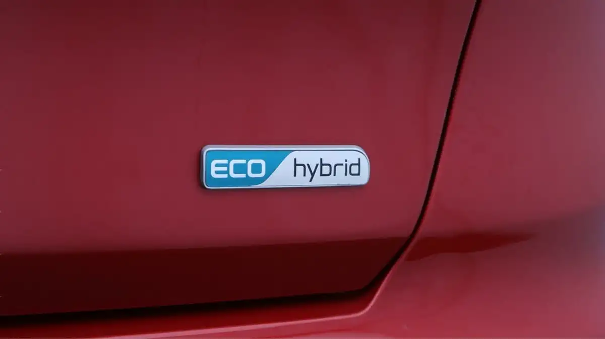 2022-kia-niro-16-gdi-3-156kwh-big-22