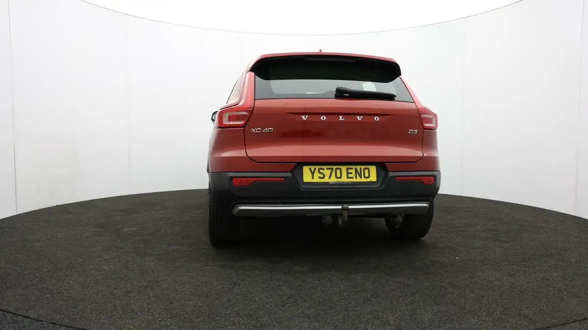 2020-volvo-xc40-20td-d3-momentum-geartronic-big-31