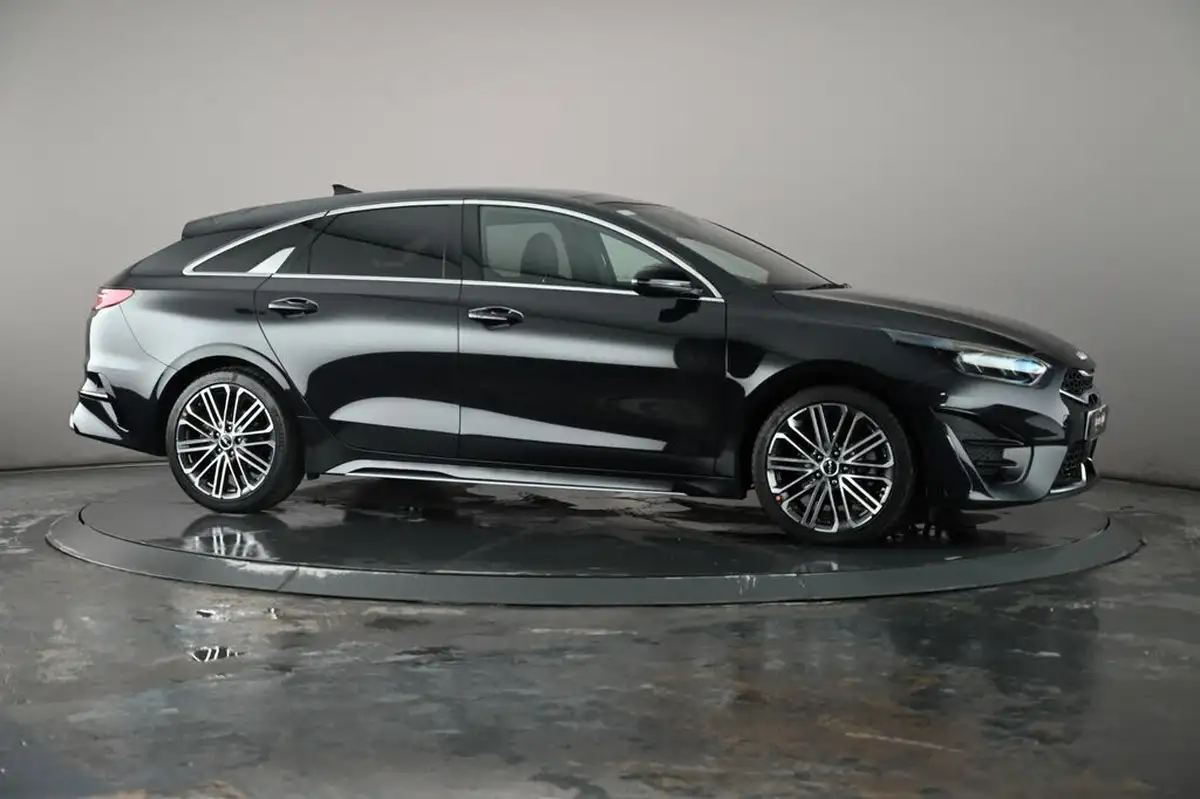 2024-kia-pro-ceed-15-t-gdi-gt-line-s-138bhp-big-34