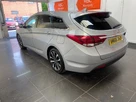 2019-hyundai-i40-16crdi-se-nav-115ps-tourer-5d-small-6
