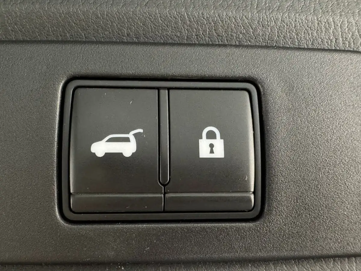 2021-nissan-qashqai-13-dig-t-tekna-xtronic-big-13