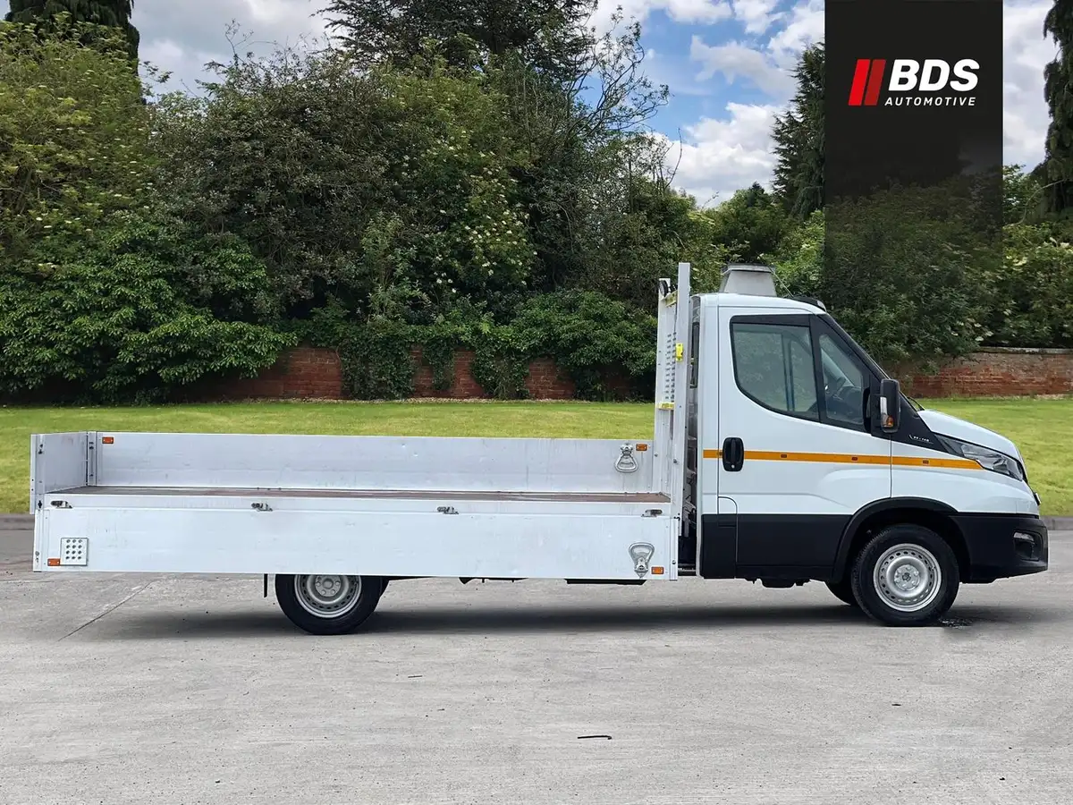 2020-iveco-daily-s-class-23td-35s14-3450-eu6-chassis-cab-hi-matic-big-2