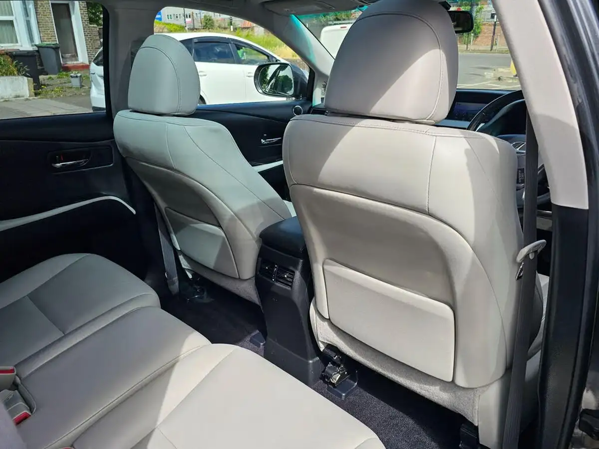 2011-lexus-rx-450h-35-se-i-4x4-big-61
