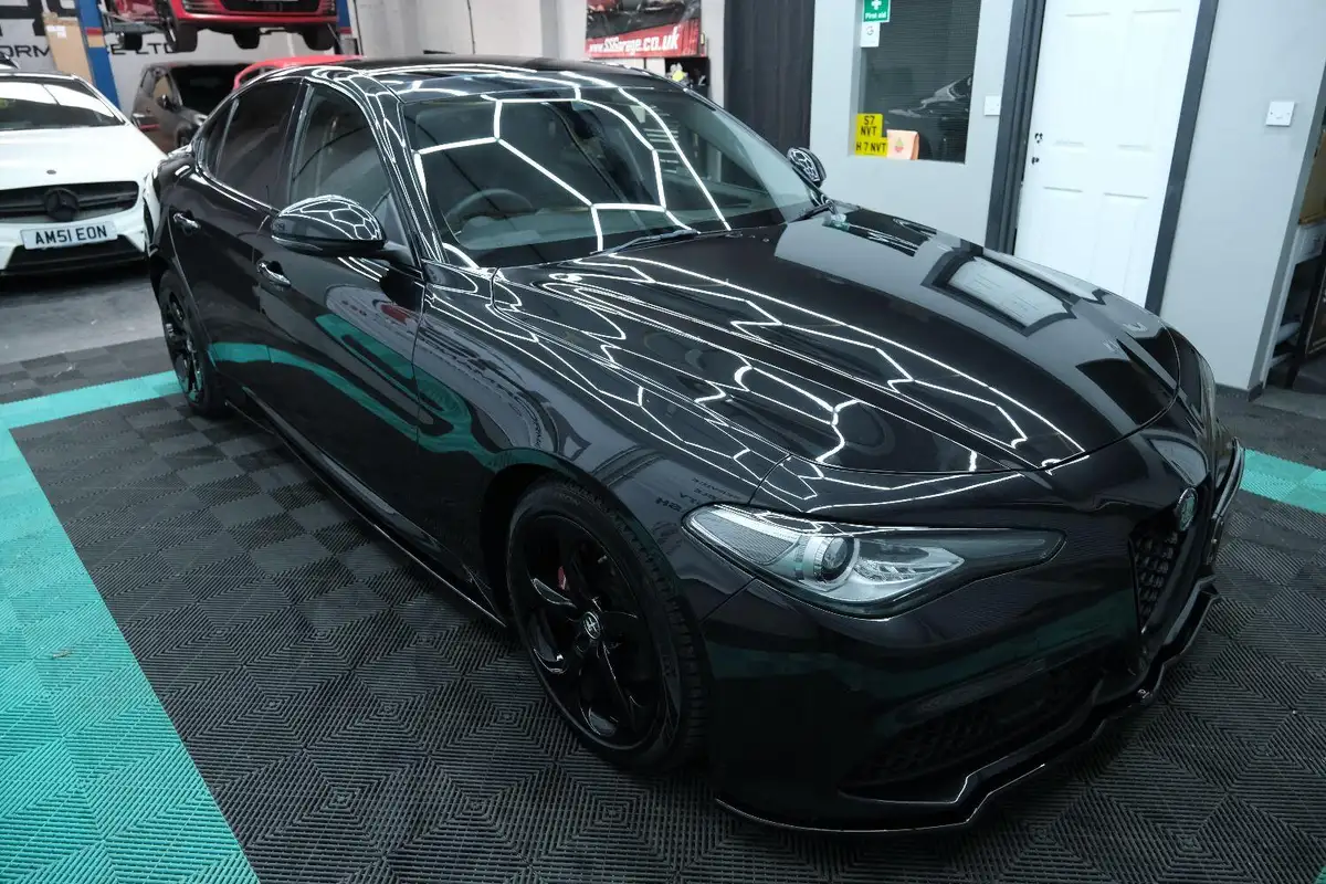 2018-alfa-romeo-giulia-22td-speciale-177bhp-big-7