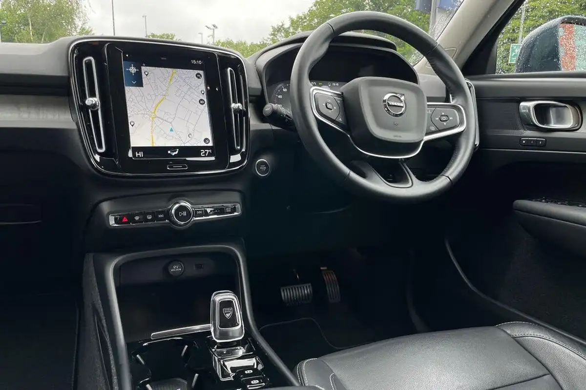 2021-volvo-xc40-15-t3-inscription-161bhp-auto-big-33