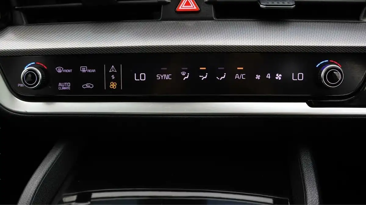2022-kia-sportage-16-t-gdi-awd-4-48v-dct-big-11