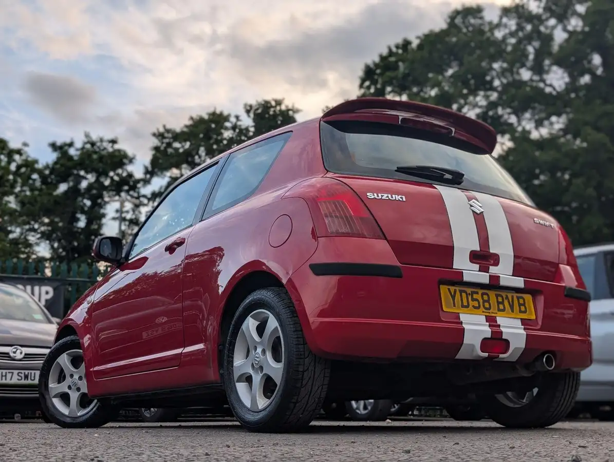 2008-suzuki-swift-15-glx-3d-big-7