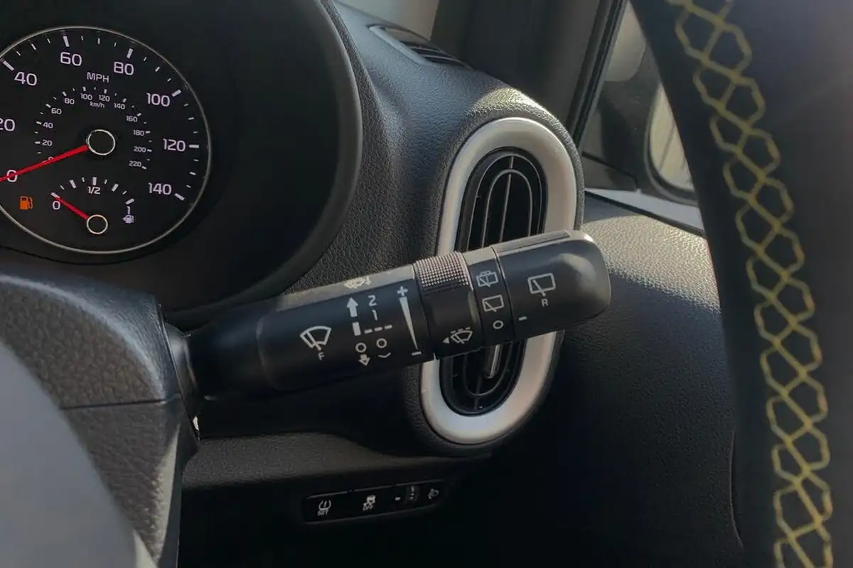 2023-kia-picanto-10-x-line-s-auto-seq-big-31