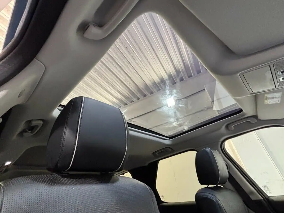 2020-land-rover-discovery-30-sd6-hse-big-13