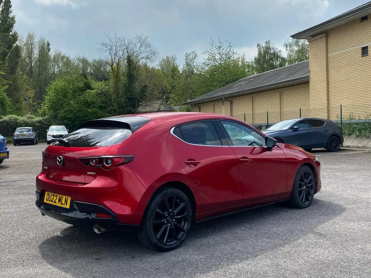 2022-mazda-mazda3-20-sport-lux-186ps-hatchback-5d-auto-big-6