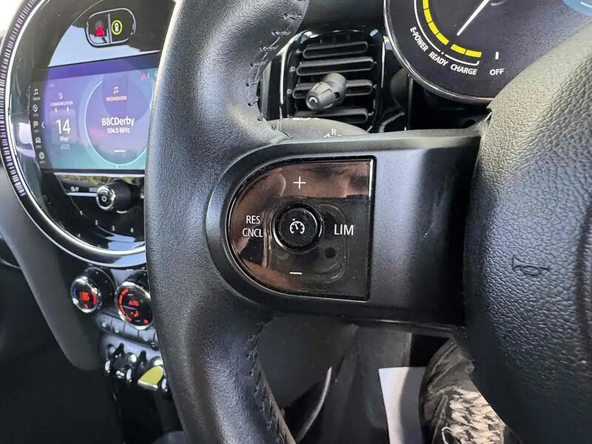 2022-mini-cooper-e-cooper-s-2-big-28