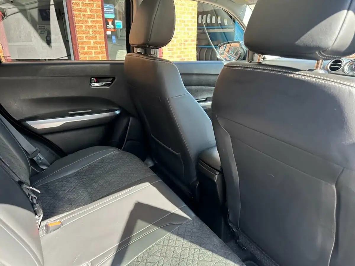 2019-suzuki-vitara-14-boosterjet-sz5-allgrip-big-16