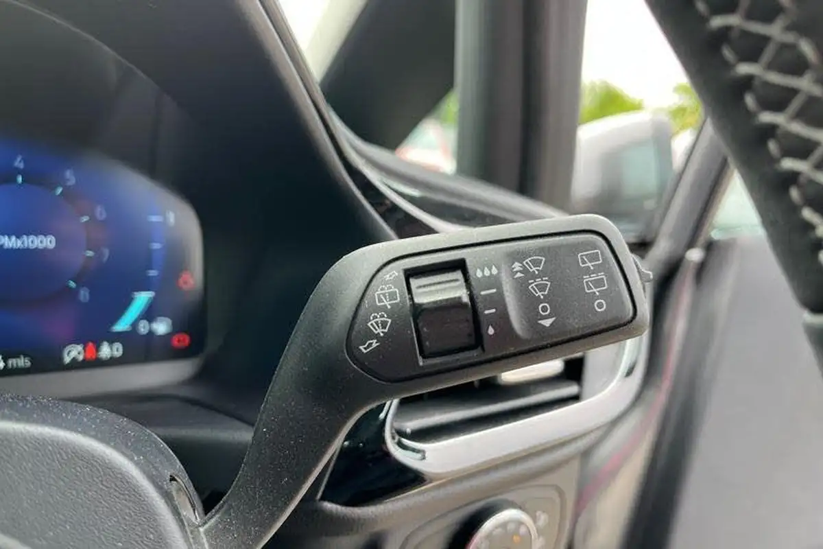 2022-ford-fiesta-10t-titanium-x-100ps-big-14