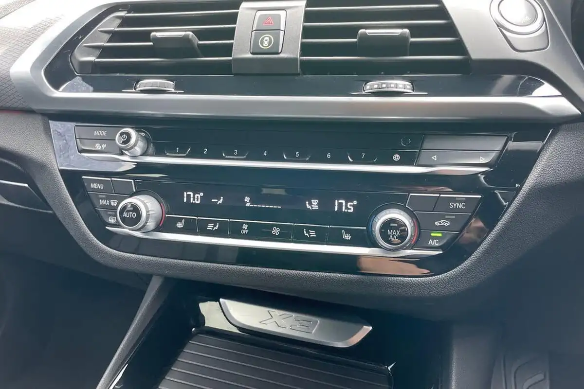 2021-bmw-x3-big-42