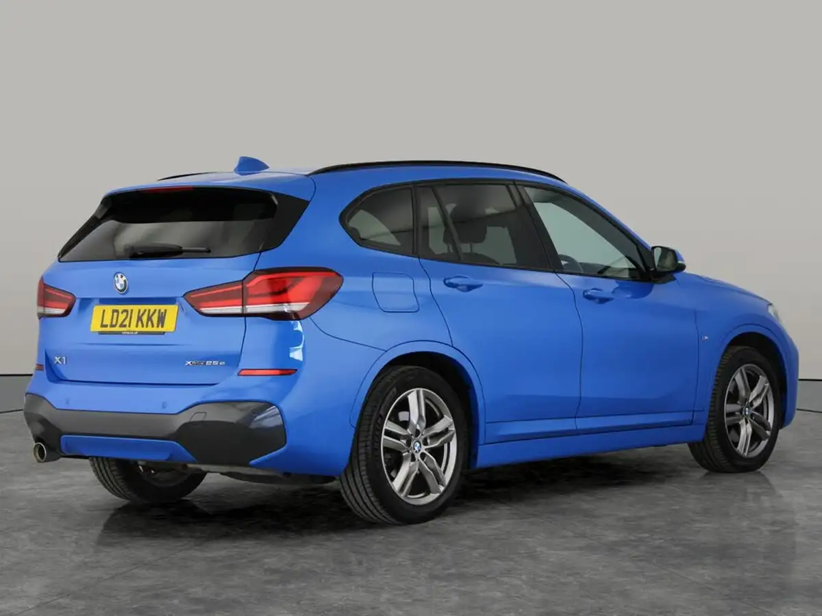 2021-bmw-x1-15-xdrive-25e-phev-m-sport-big-6