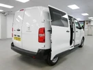 2022-peugeot-expert-20-bluehdi-professional-premium-standard-1200-small-31
