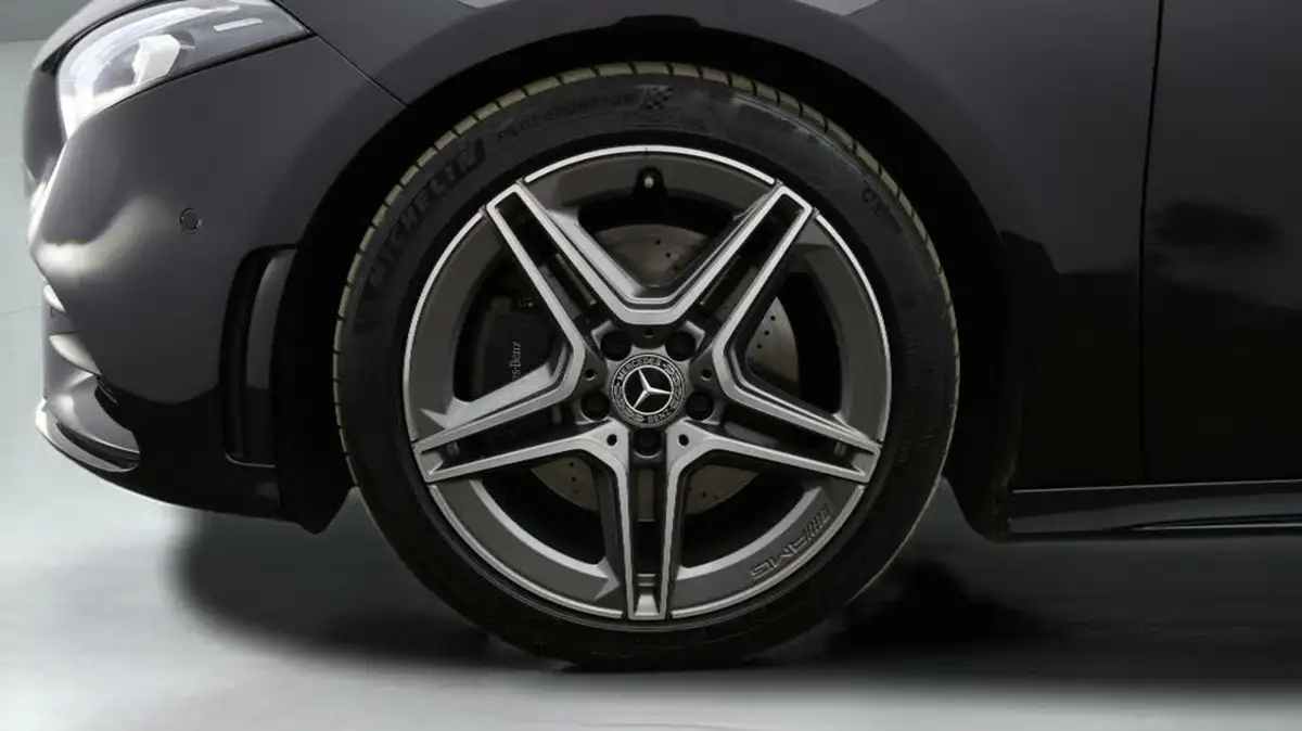 2021-mercedes-benz-a-class-20d-a220d-amg-line-executive-hatchback-5d-big-28
