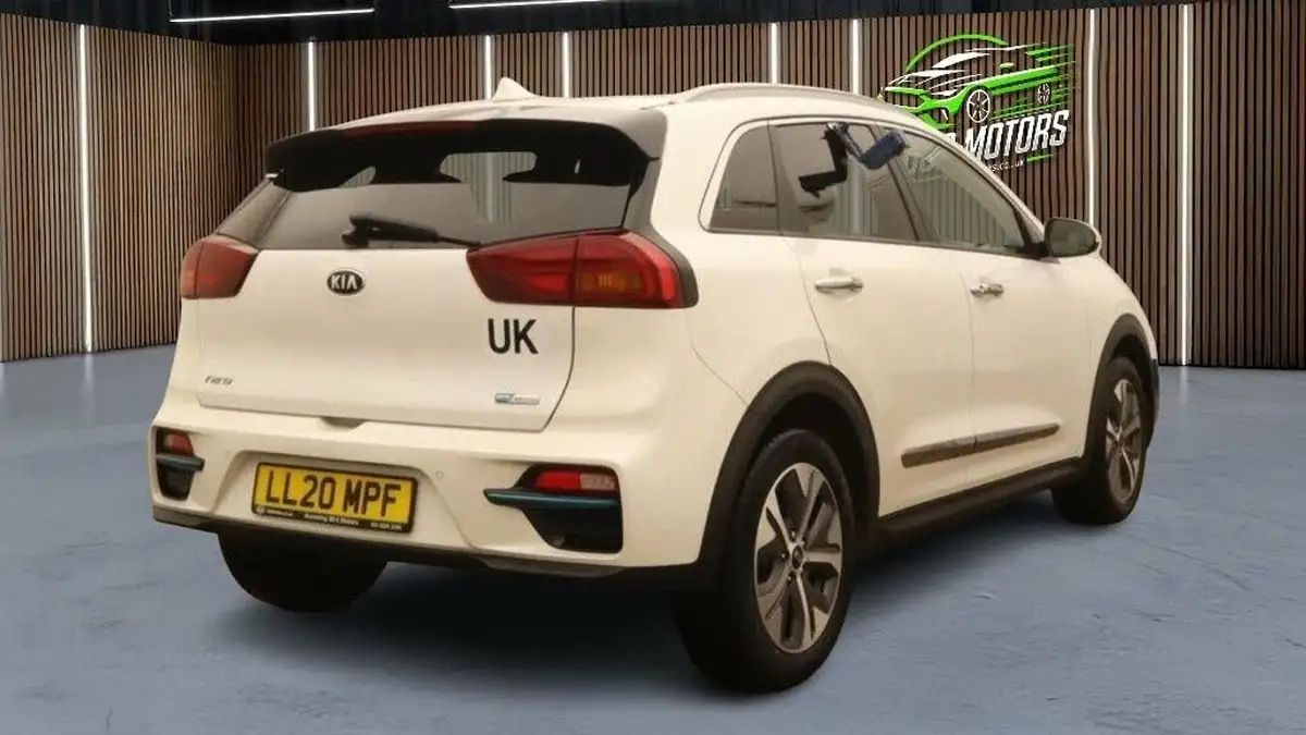 2020-kia-e-niro-ev-4-big-3