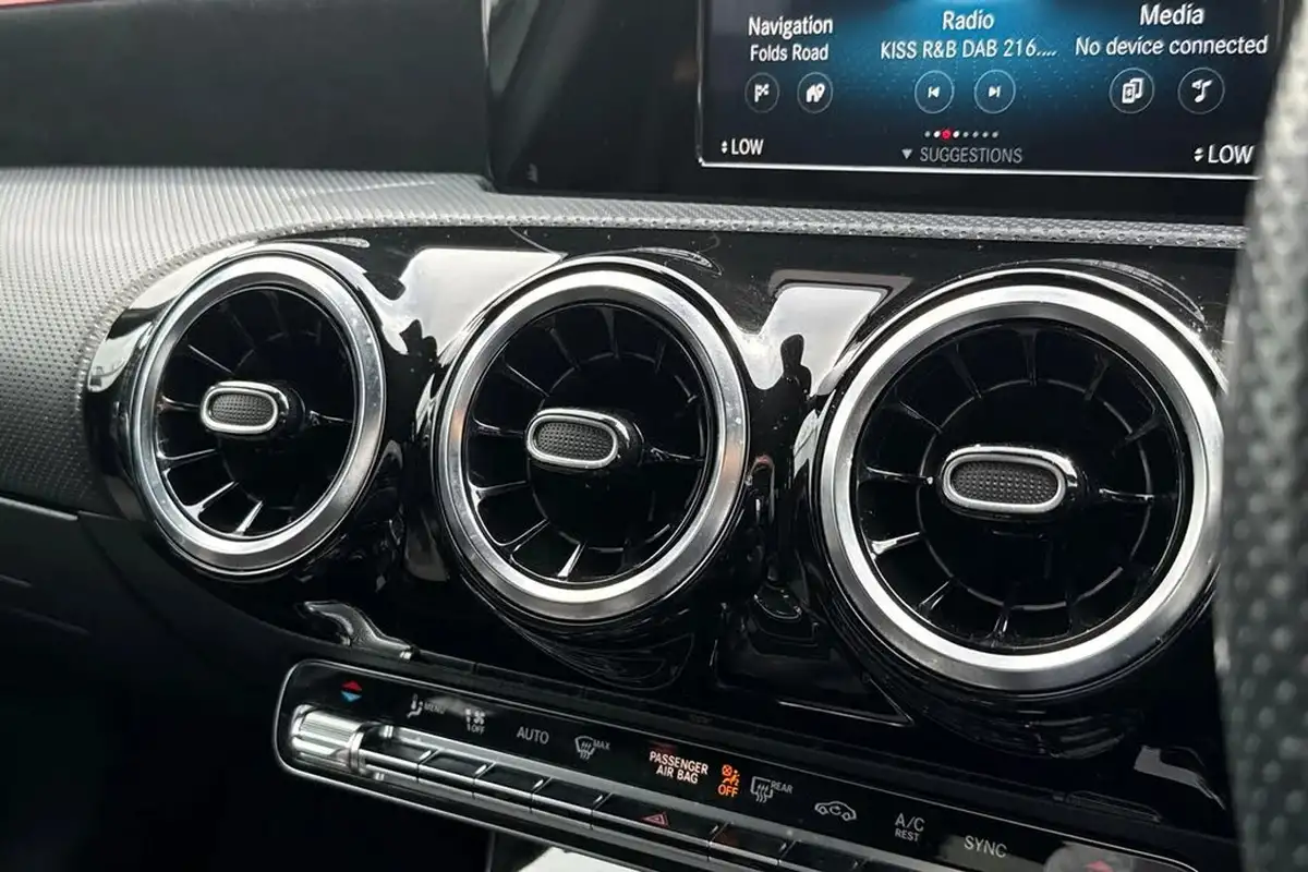 2021-mercedes-benz-a-class-20d-a220d-amg-line-hatchback-5d-big-41