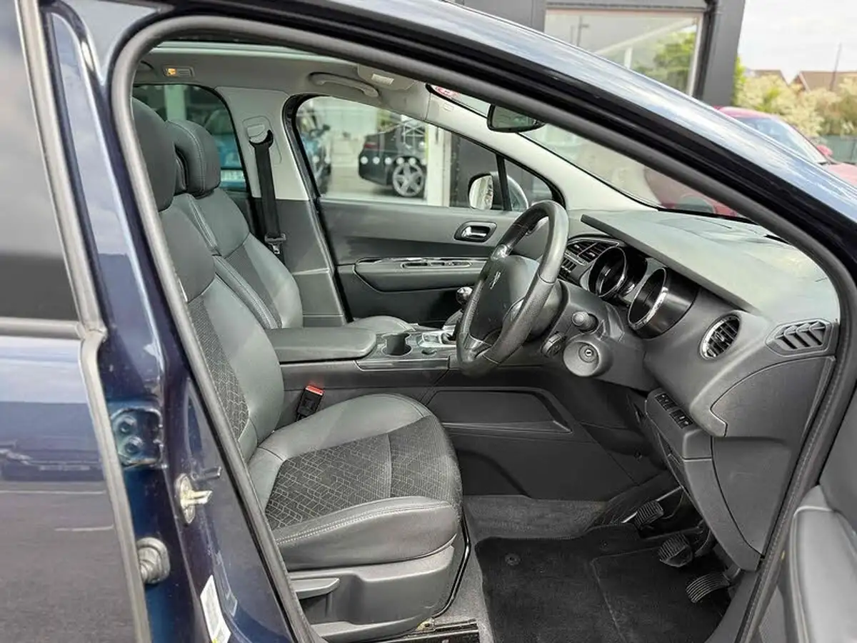 2015-peugeot-3008-crossover-16bluehdi-allure-big-12