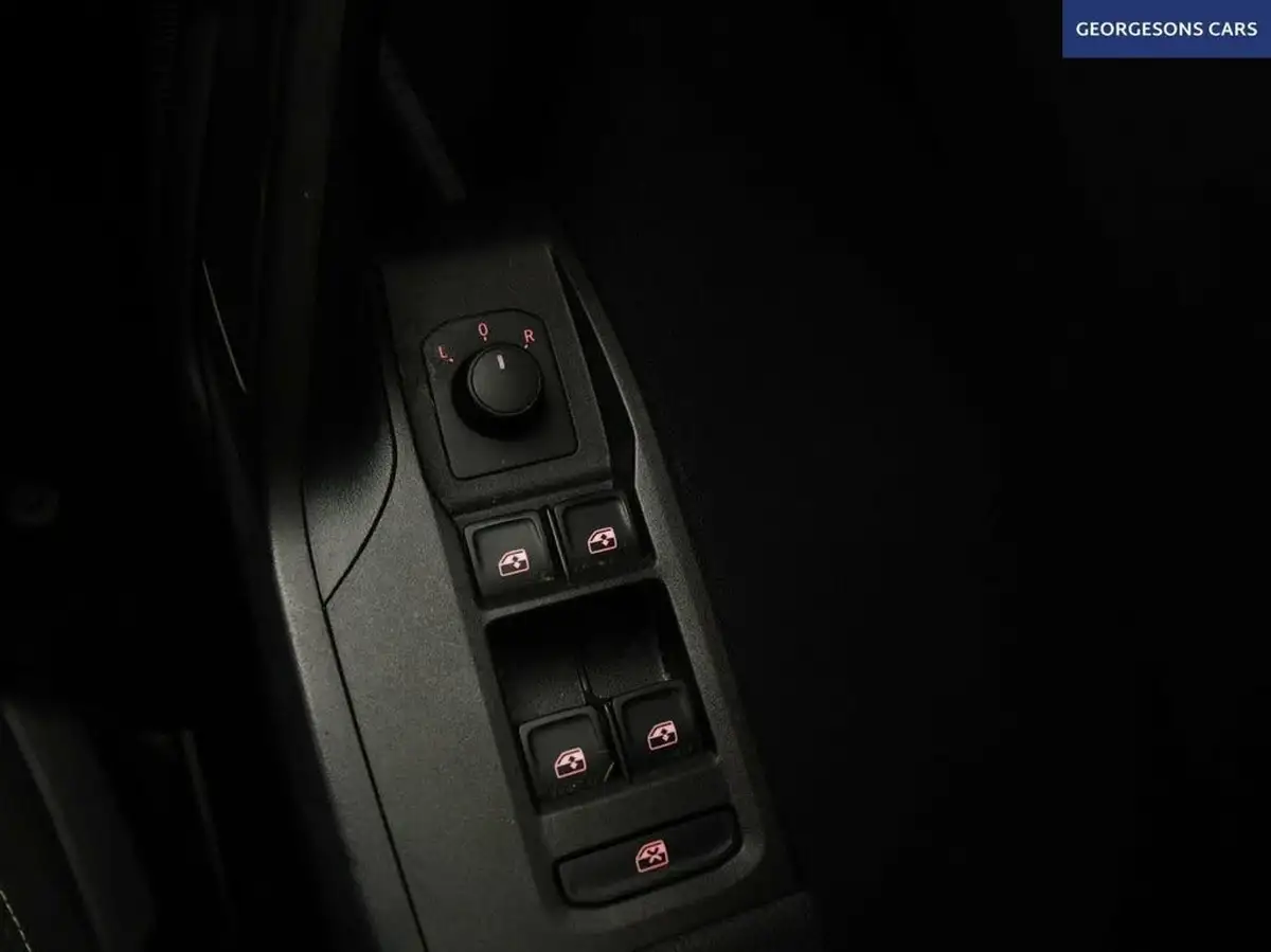 2022-seat-arona-10-tsi-evo-se-technology-big-38