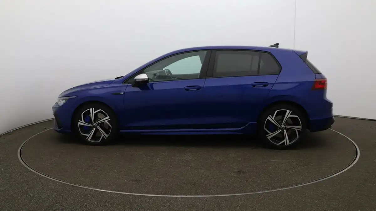 2023-volkswagen-golf-20-tsi-r-320ps-hatchback-big-66