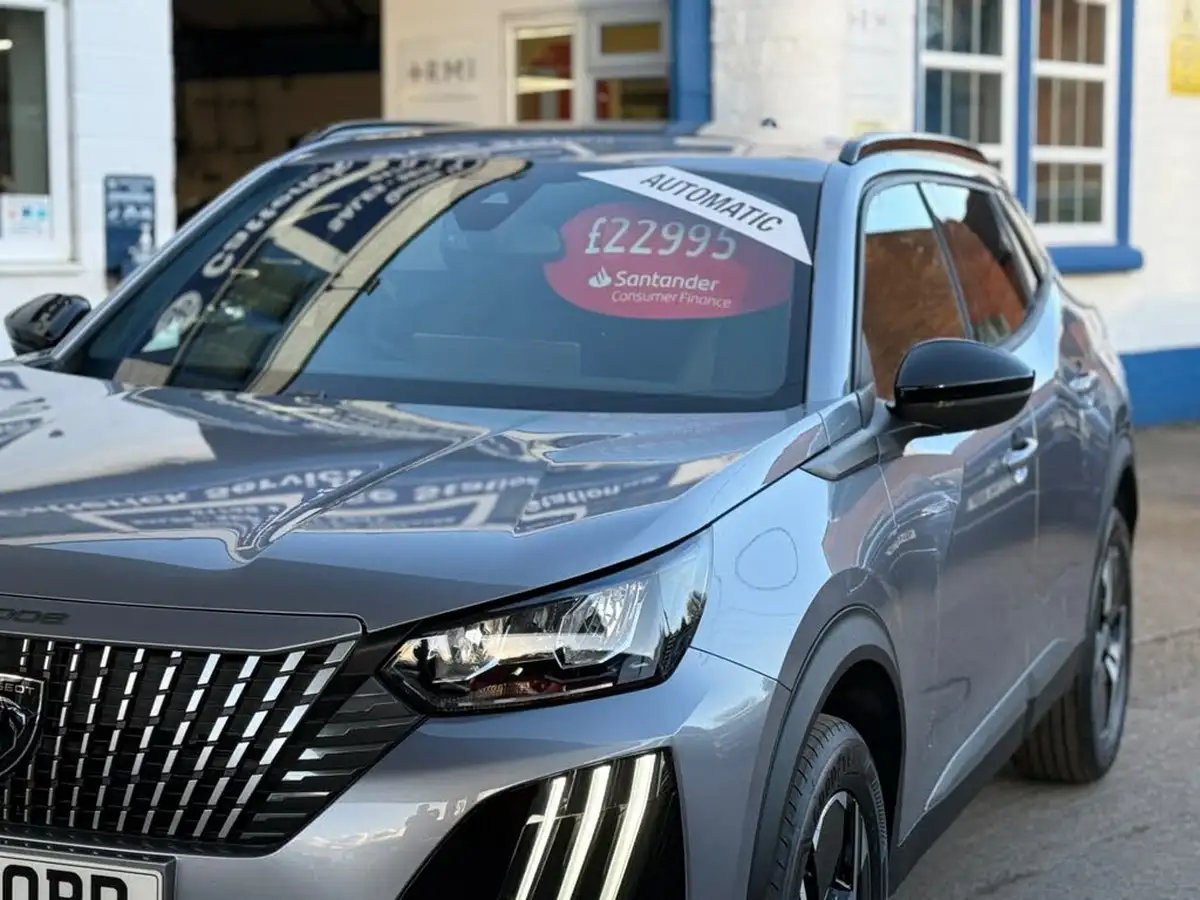2025-peugeot-2008-suv-12-puretech-allure-130ps-eat8-big-20