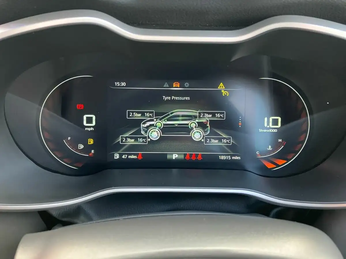 2022-mg-zs-suv-10t-gdi-exclusive-auto-big-13