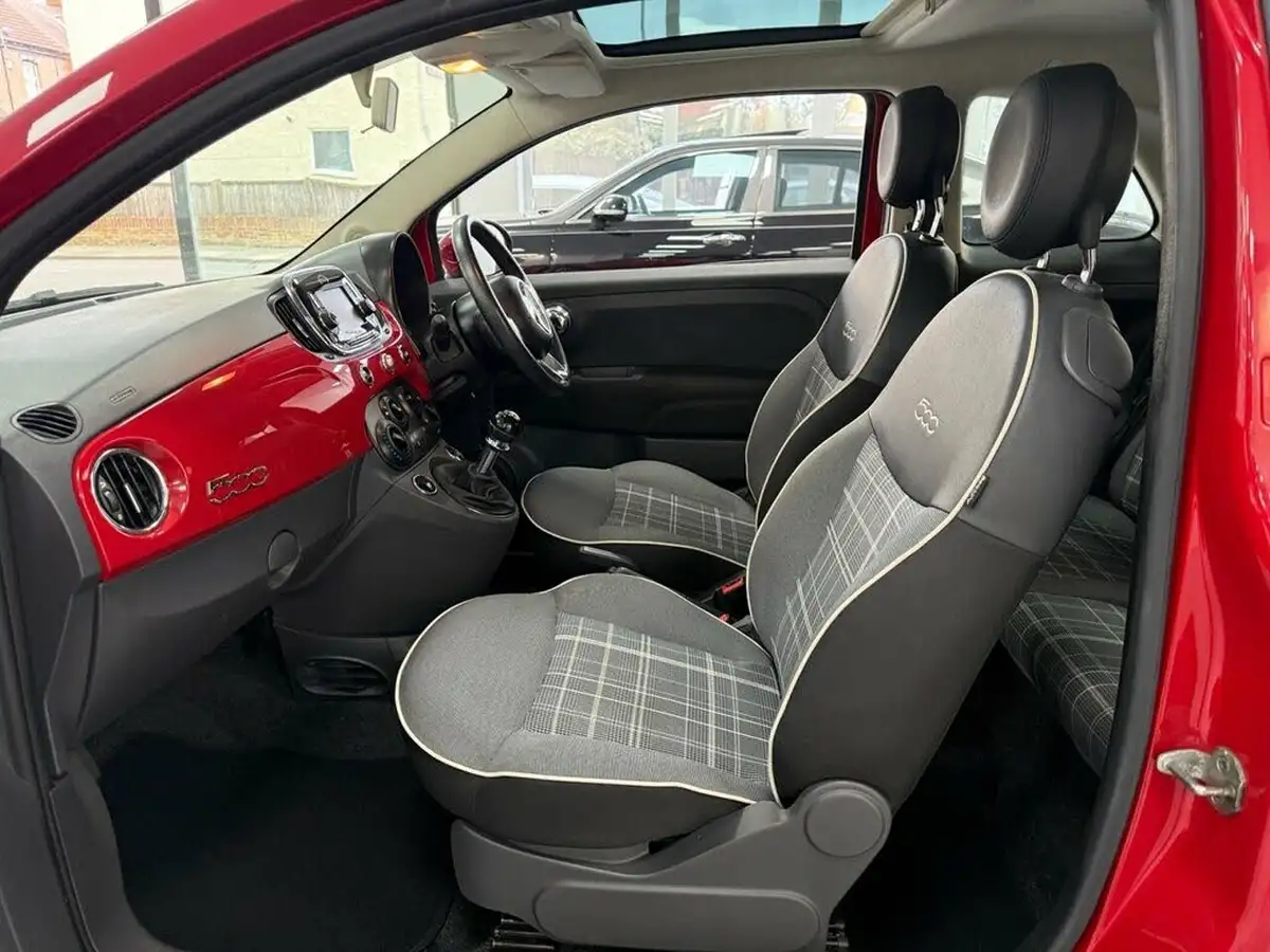 2016-fiat-500-12-lounge-big-13
