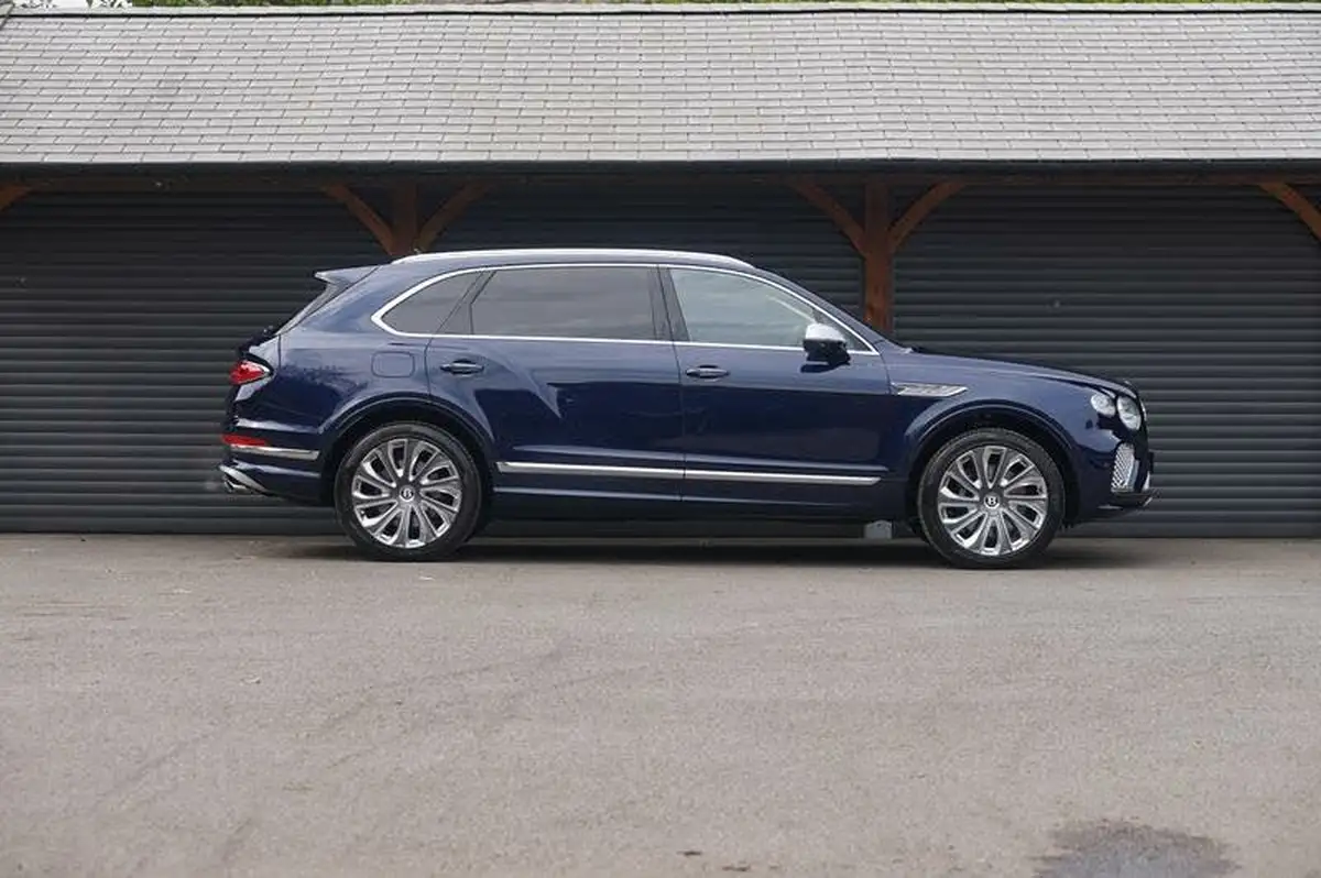 2024-bentley-bentayga-big-6