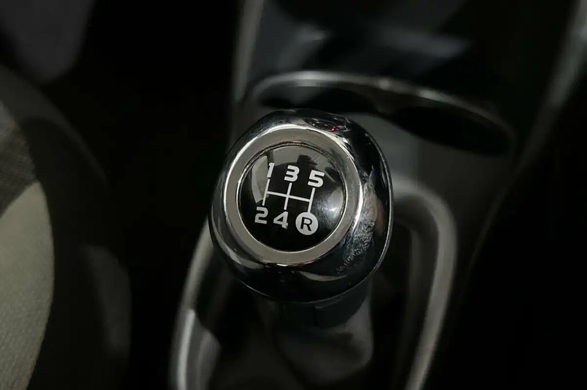 2021-toyota-aygo-10-vvt-i-x-play-tss-big-31