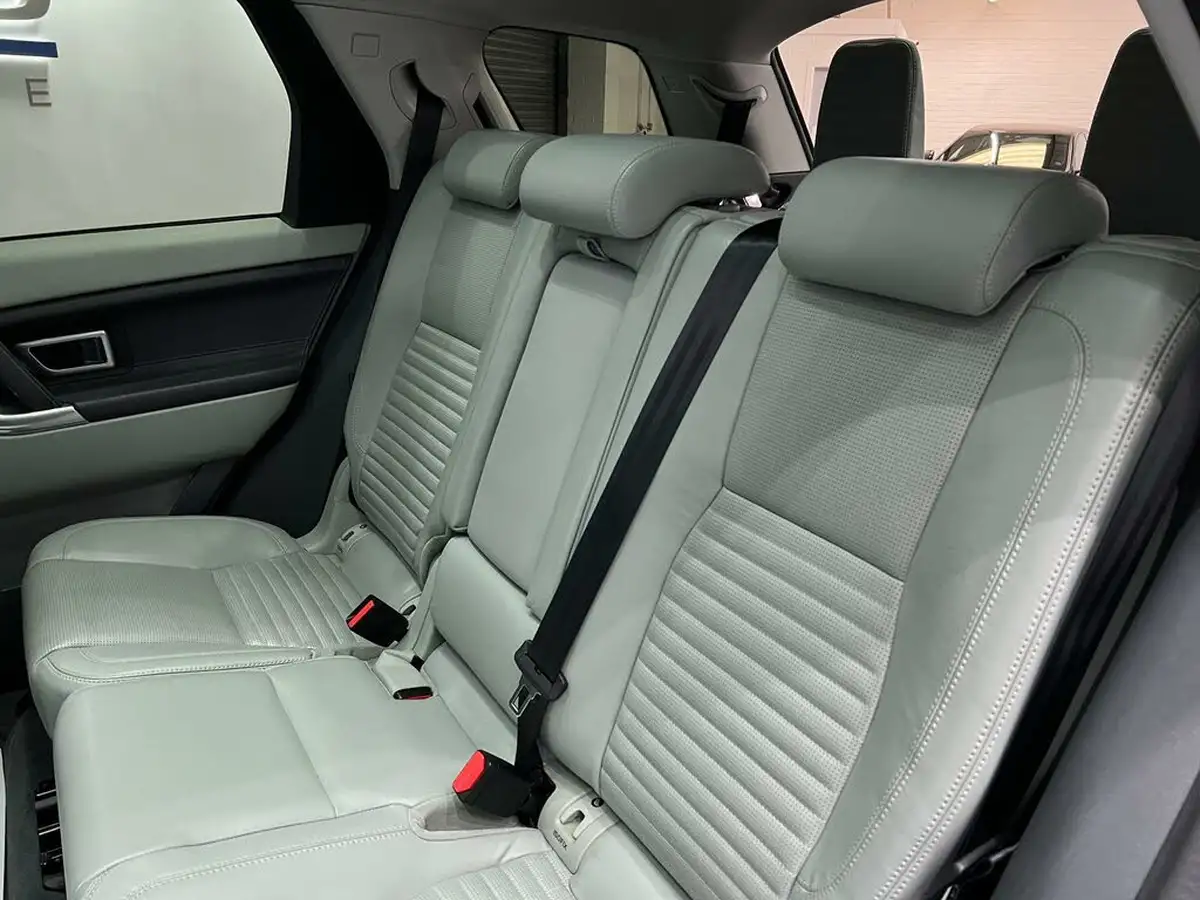 2017-land-rover-discovery-sport-20td4-hse-luxury-180ps-station-wagon-auto-big-66