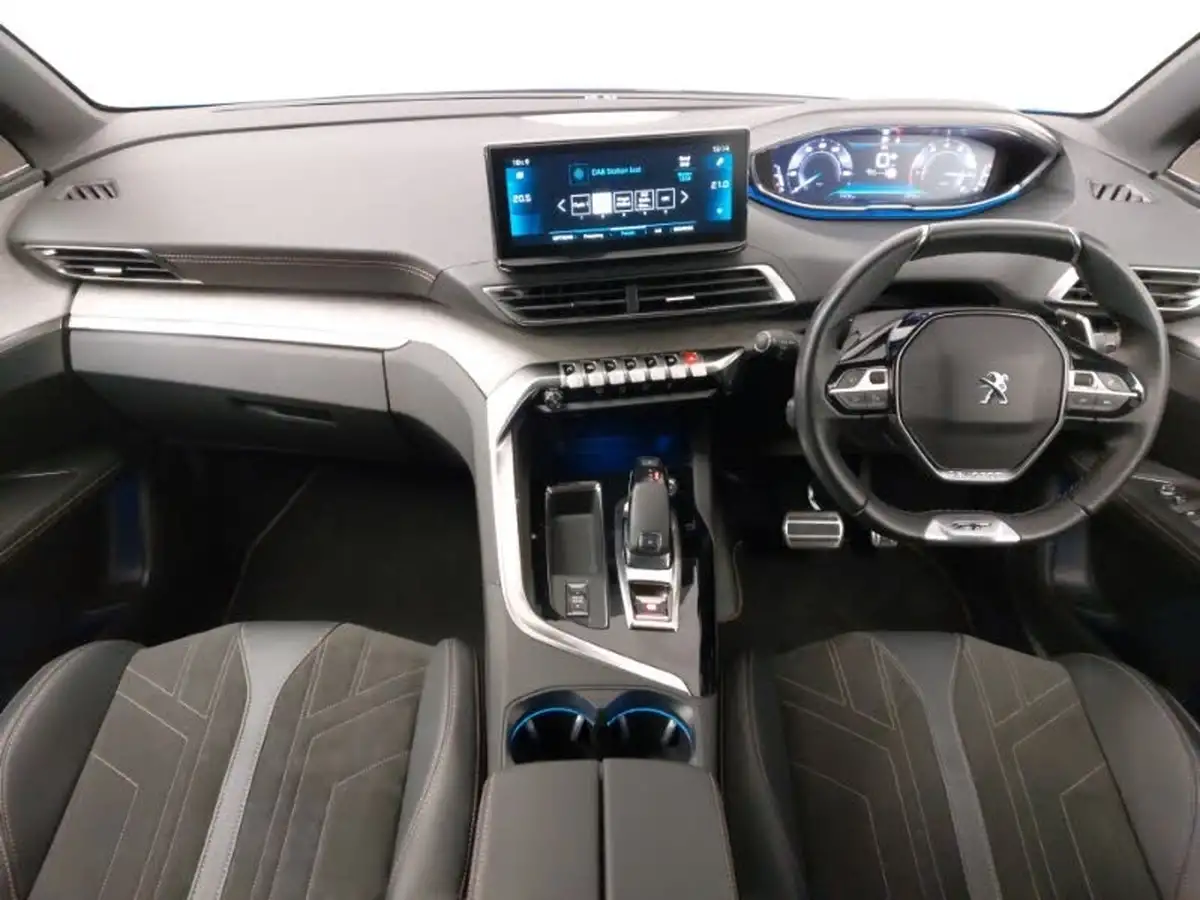 2022-peugeot-3008-suv-12-puretech-gt-premium-big-2
