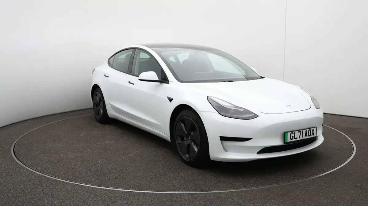 2021-tesla-model-3-e-standard-plus-big-34