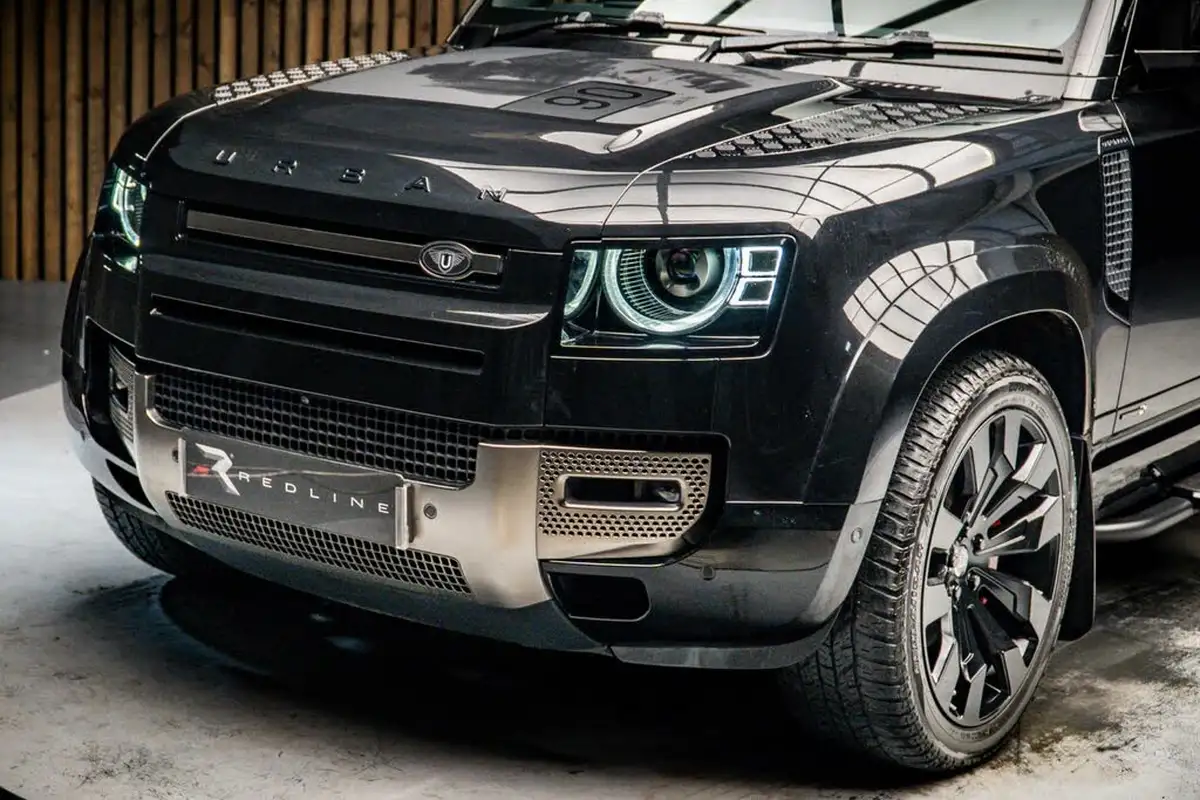 2021-land-rover-90-defender-30-p400-x-big-14